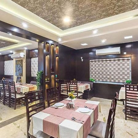 Hotel Bellevue Gwalior Exterior foto